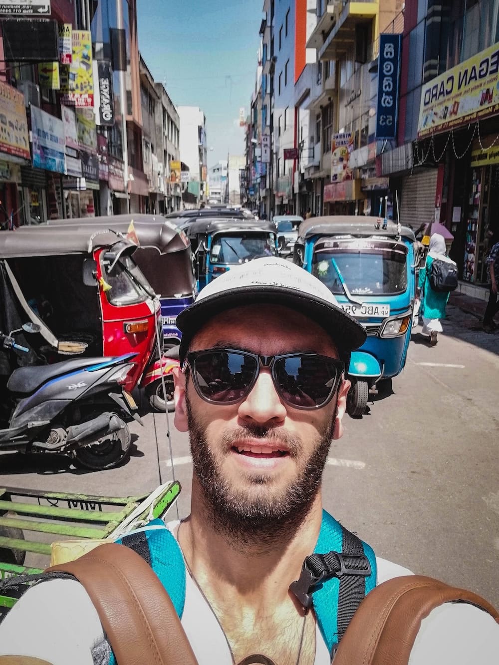 vlad lov traveling in sri lanka